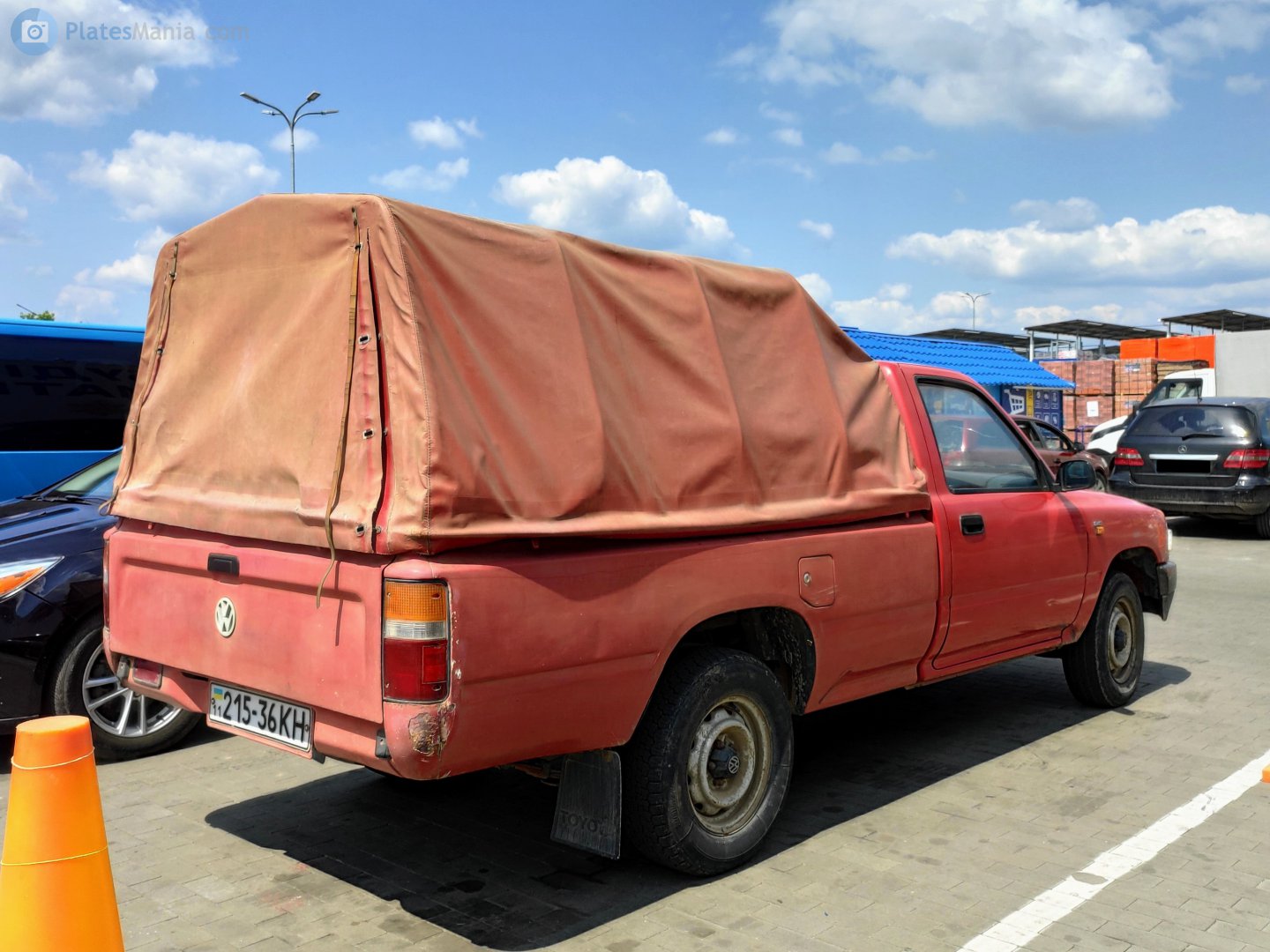 11 215-36 KH, Volkswagen Taro 1st gen (7A), 1989–1997