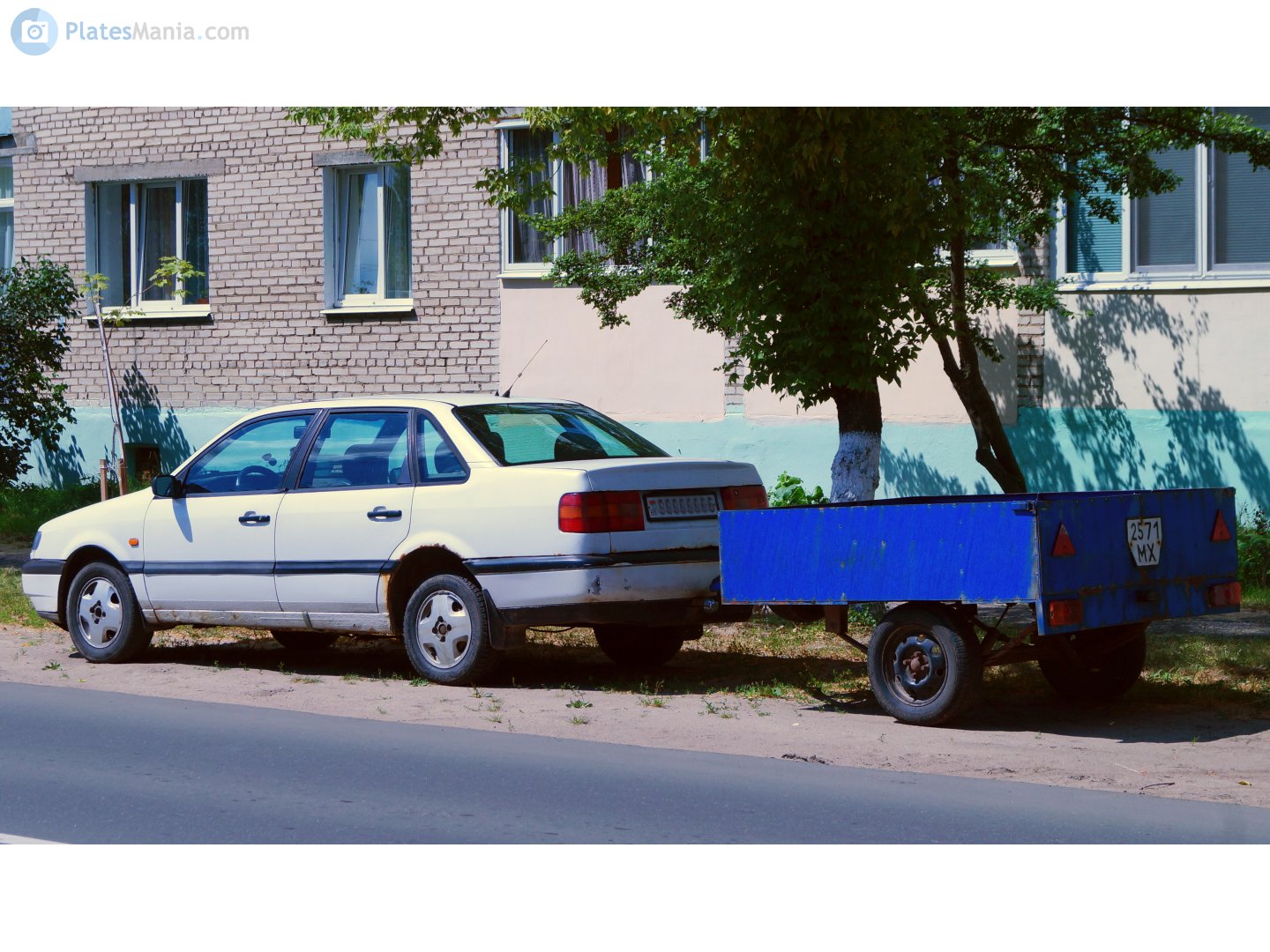 2571 МХ, Trailers (1977) 