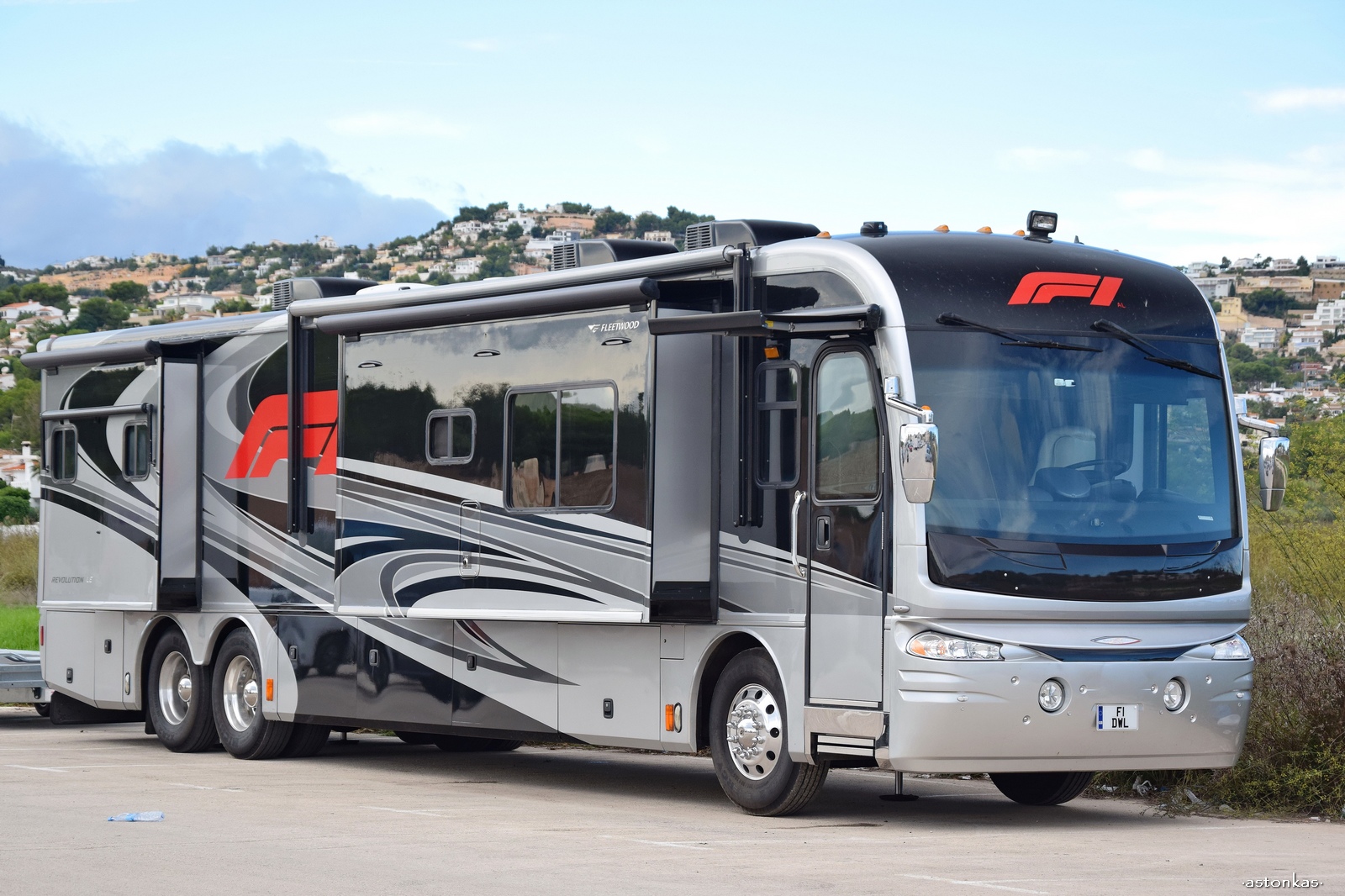 F1DWL, Fleetwood Revolution 