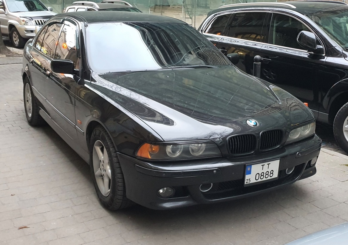 25 TT 0888, BMW 5 Series 4th gen Sedan (E39), 1995–2003
