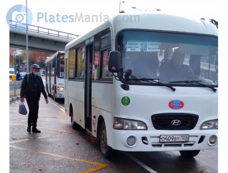 о409ву123, Hyundai County