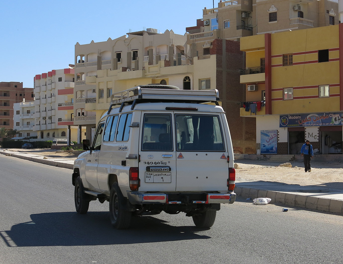 ٦, Toyota Land Cruiser 70 3-door Troop Carrier (J75/J78), 1984–2007