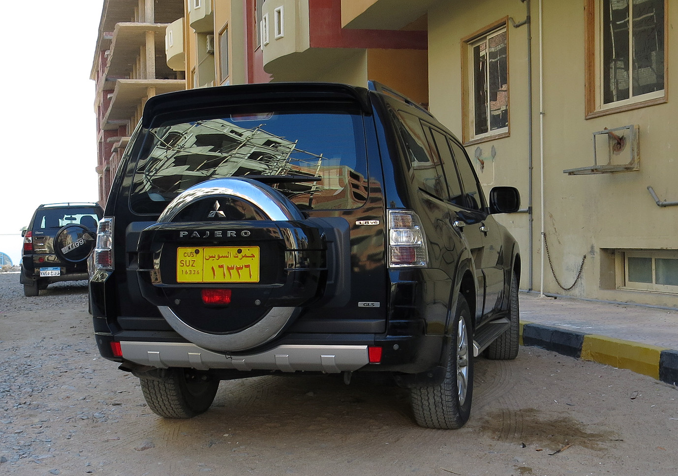 ١٦٣٣٦, Mitsubishi Pajero 4th gen 5-door SUV (V90/NS/NT/NW/NX), 2006–2021