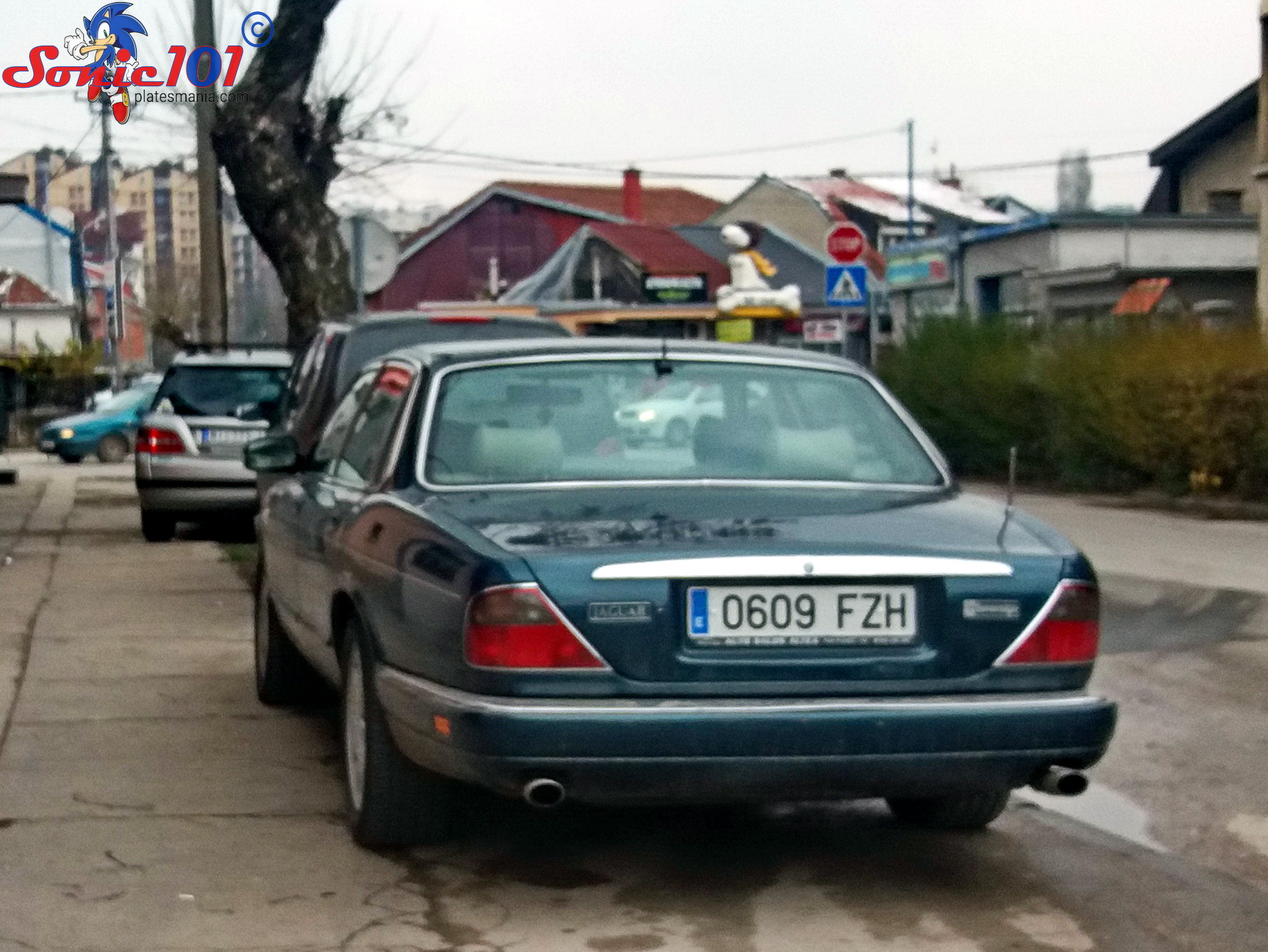 0609 FZH, Jaguar Sovereign 3rd gen (X300), 1994–1997