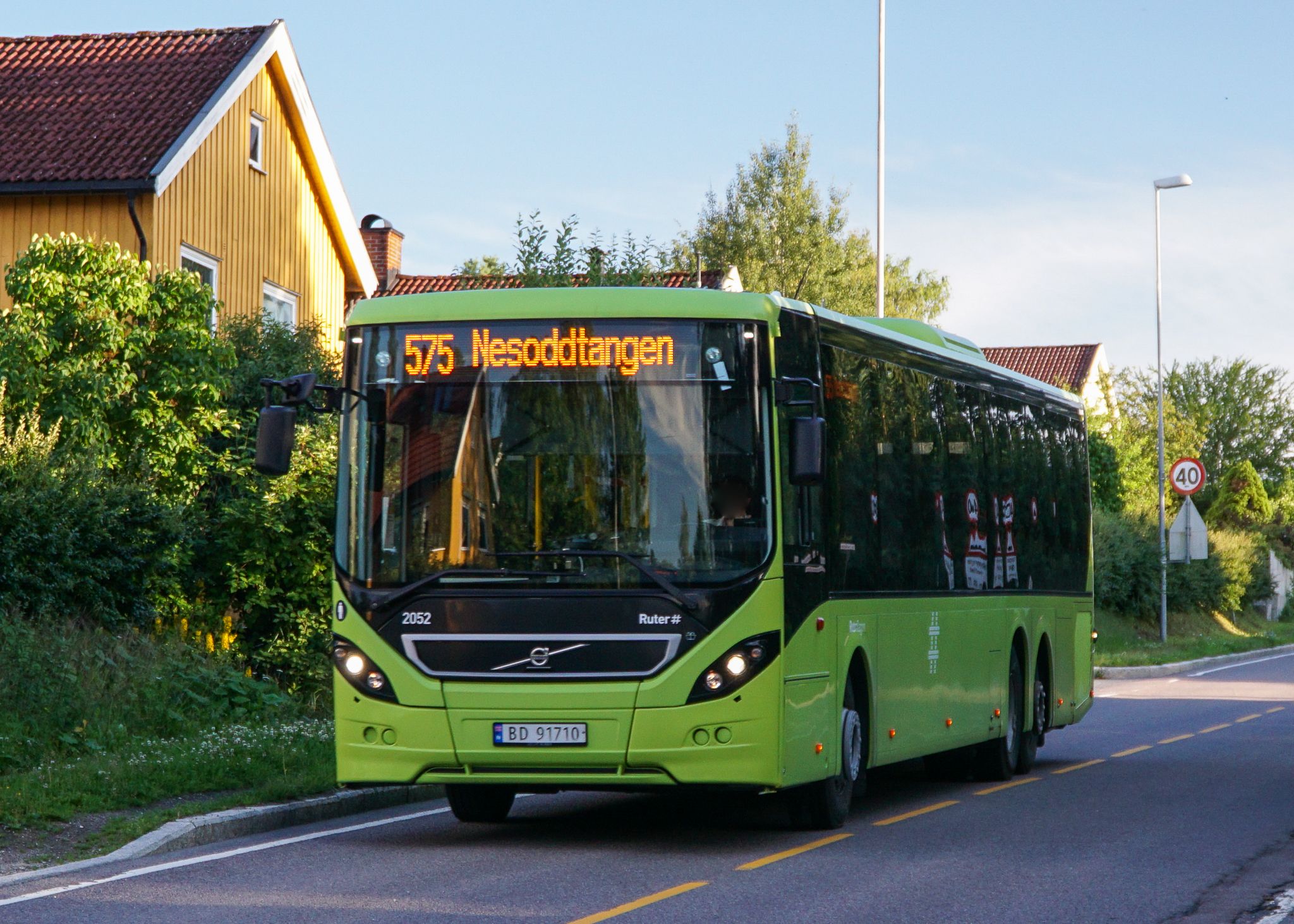BD 91710, Volvo 8900 