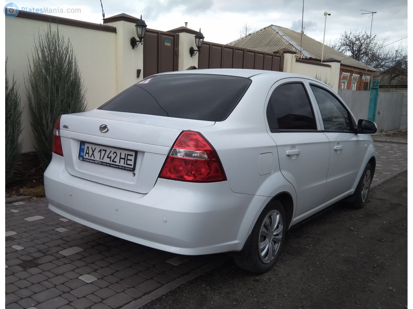 AX 1742 HE, ZAZ Vida 