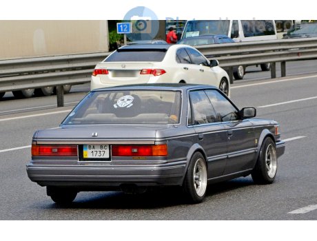 BA 1737 BC, Nissan Bluebird