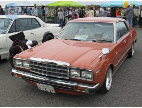 京都 330 ら 231, Nissan Laurel