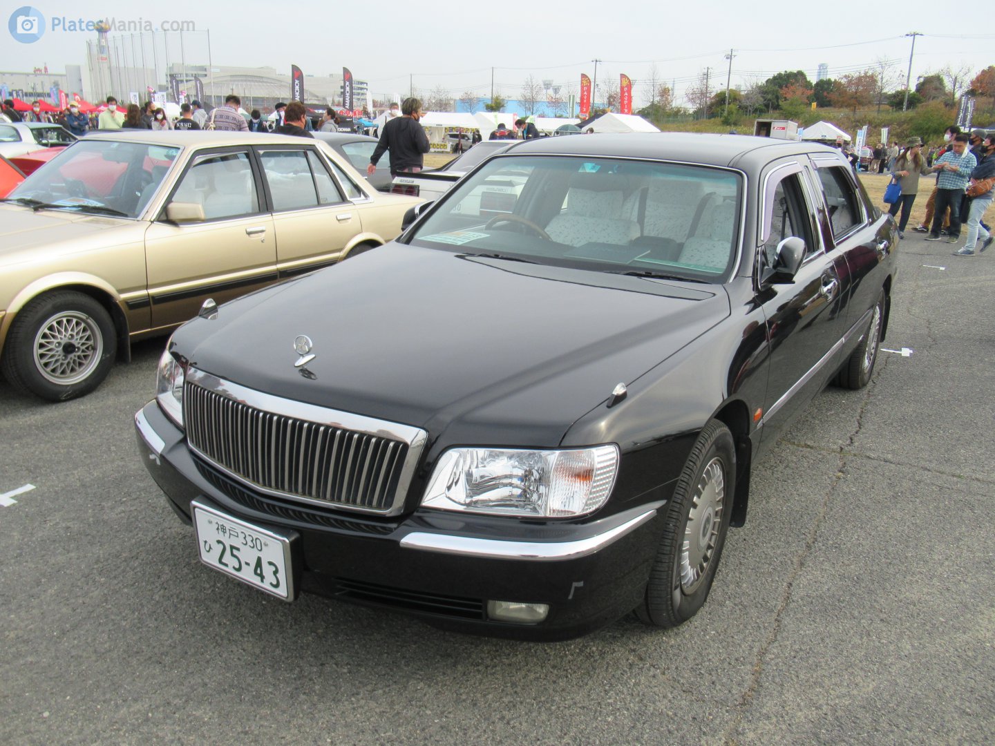 神戸 330 ひ 2543, Mitsubishi Dignity 1st gen (S43A), 1999–2001