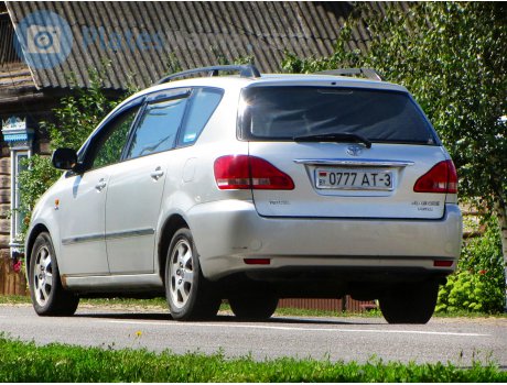 0777 AT-3, Toyota Avensis Verso