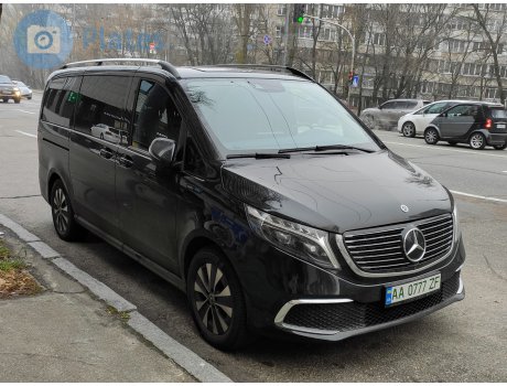 AA 0777 ZF, Mercedes-Benz EQV