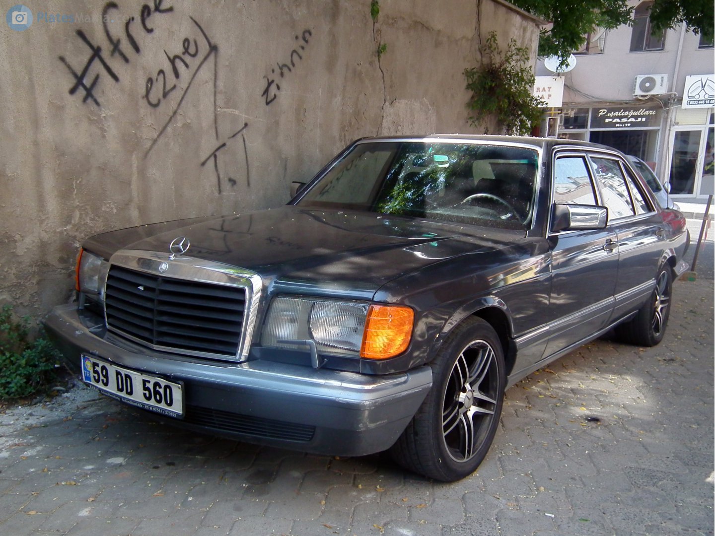 59 DD 560, Mercedes-Benz S-Klasse 4th gen Sedan (W126/V126), 1979–1991