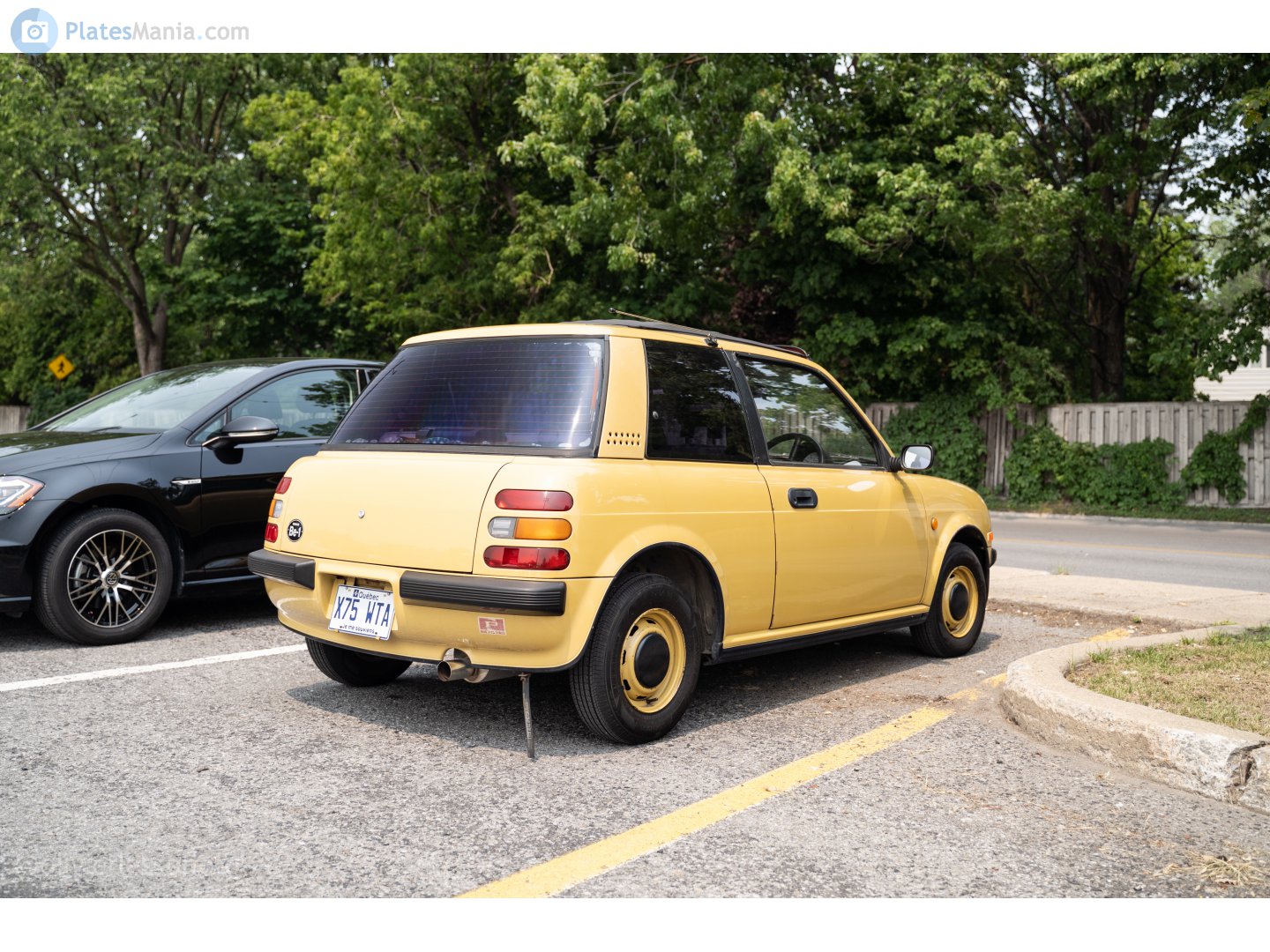 X75 WTA, Nissan Be-1 1st gen Notchback (BK10), 1987–1988
