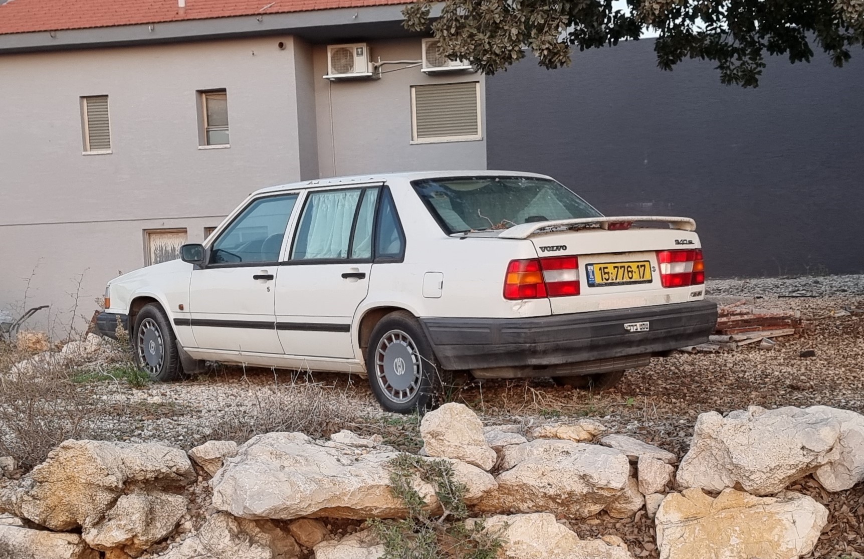 15-776-17, Volvo 940 1st gen Sedan (944), 1990–1998