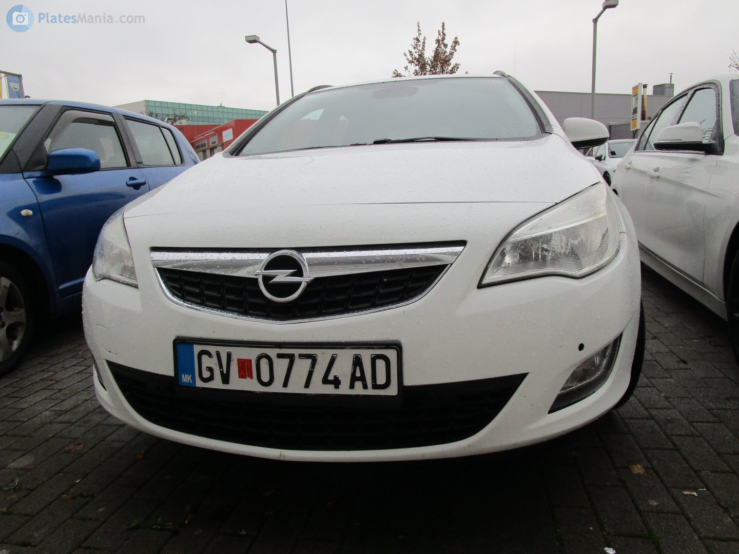 GV 0774 AD, Opel Astra 4th gen Sports Tourer (J; P10), 2010–2015