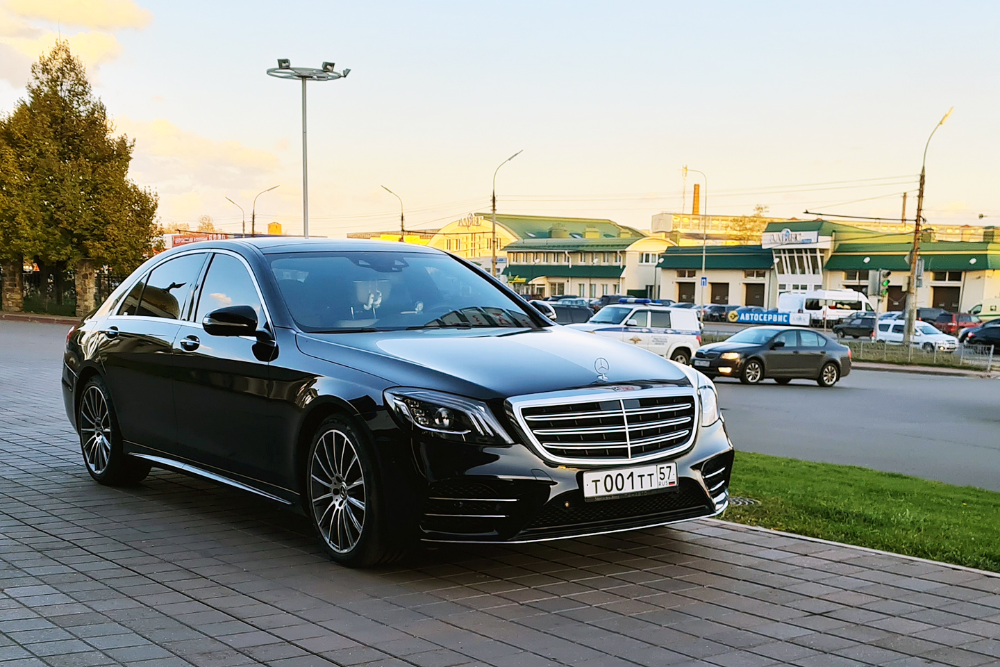 т 001 тт 57, Mercedes-Benz S-Klasse 8th gen Sedan (W222/V222), 2013–2020