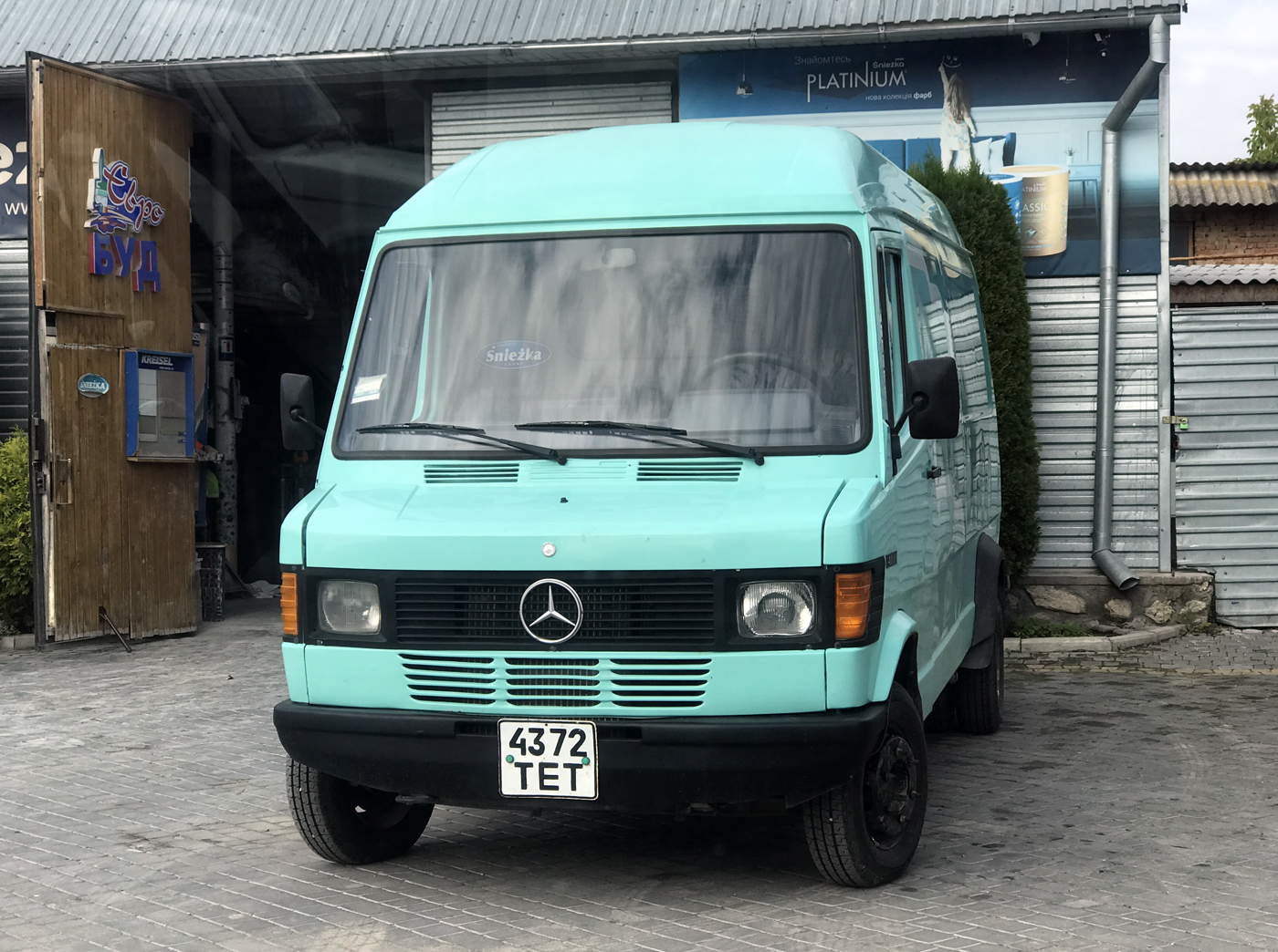 4372 ТЕТ, Mercedes-Benz T1 1st gen (601/602/611), 1976–1996
