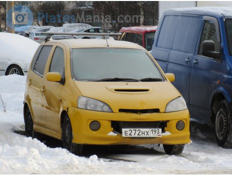 е272нх193, Daihatsu YRV