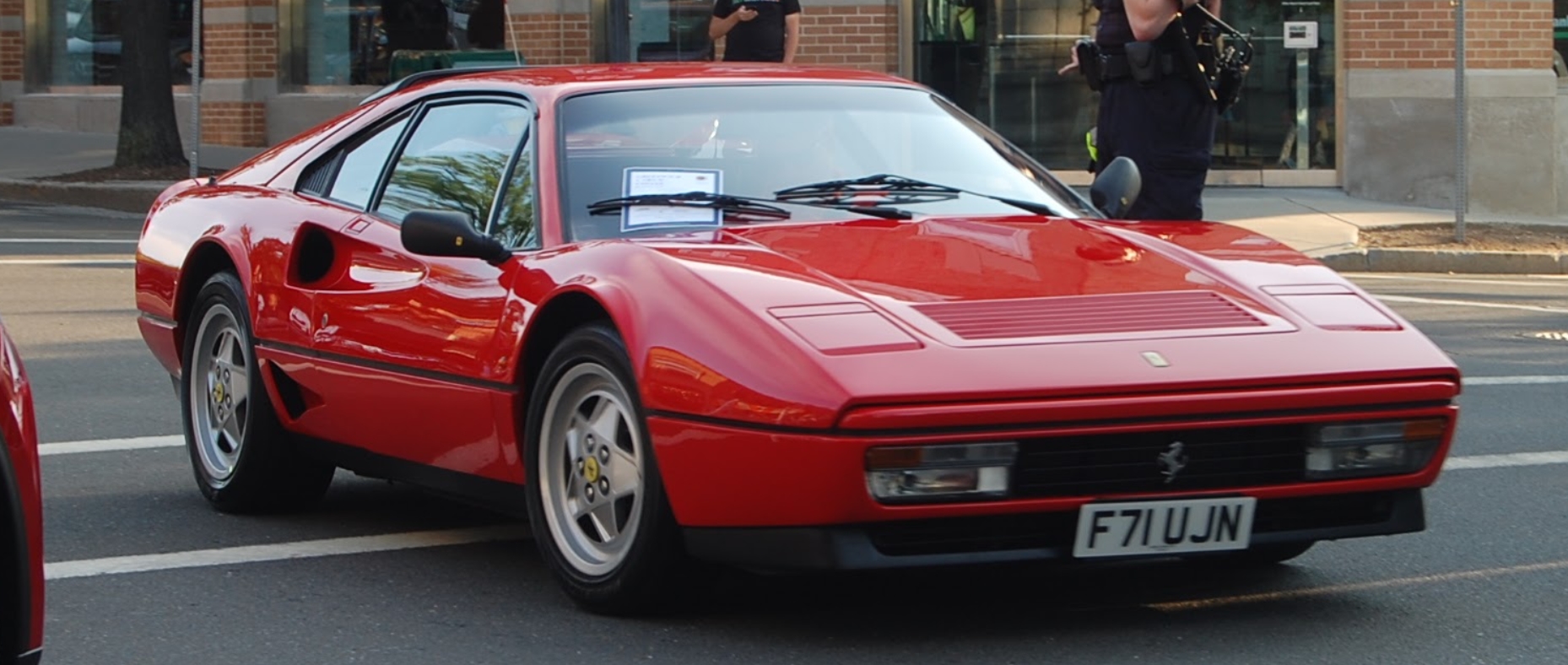 F71UJN, Ferrari 328 1st gen (GTB) Berlinetta (F106), 1985–1989