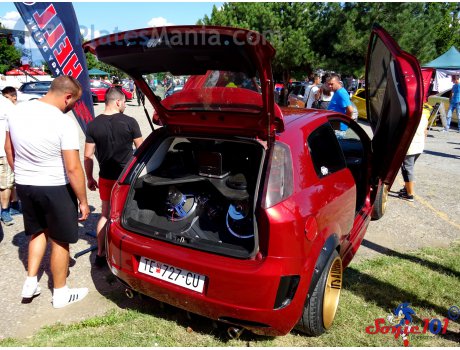 TE 727-CU, Abarth Grande Punto