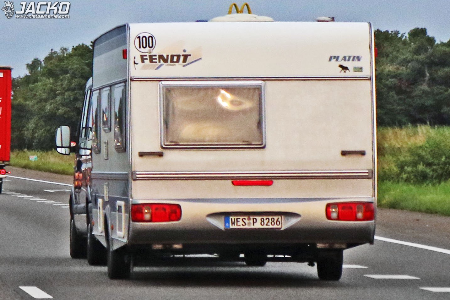 WES P 8286, Fendt-Caravan Platin 