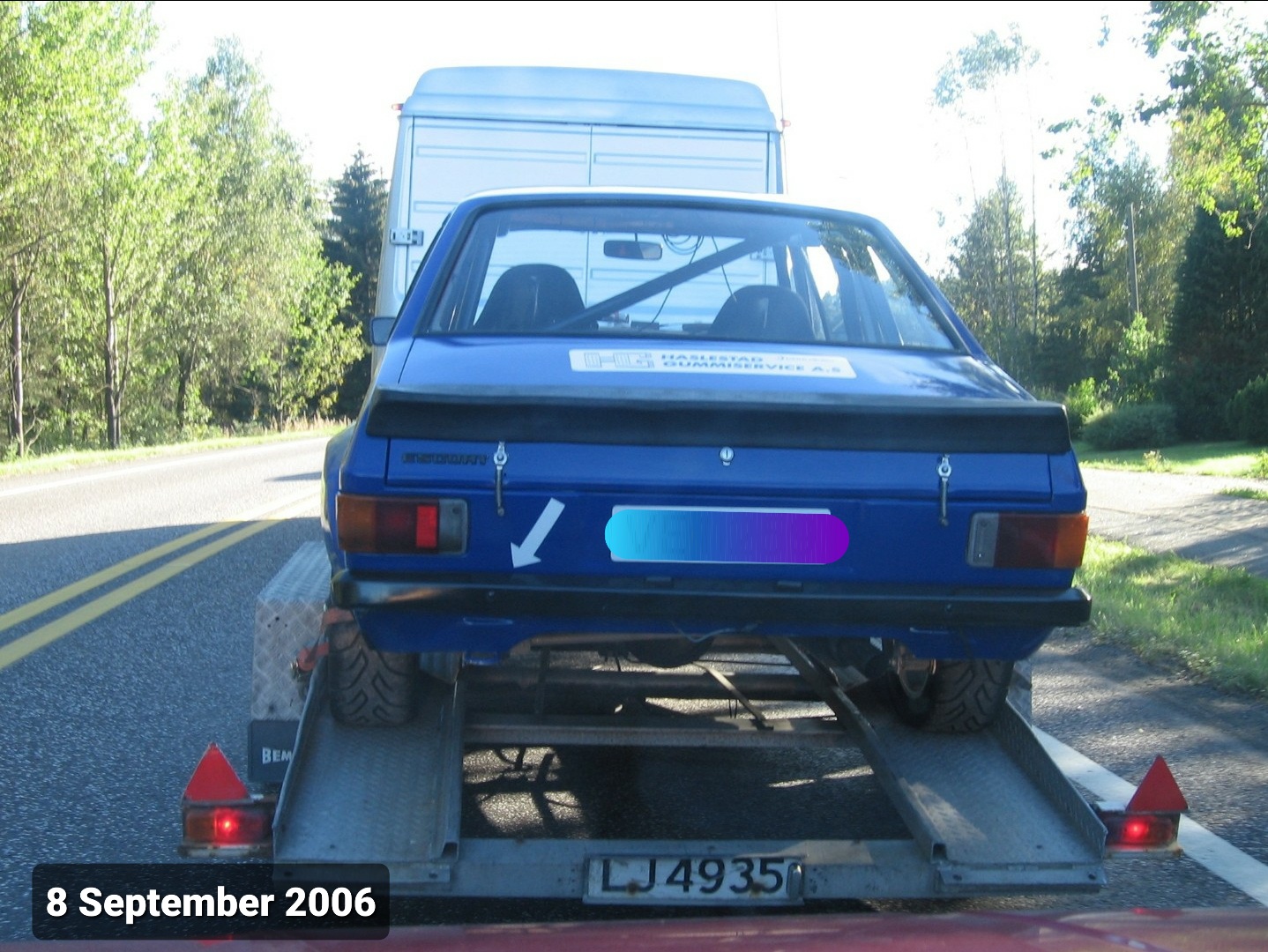 LJ 4935, Trailers, motorcycles, special vehicles 