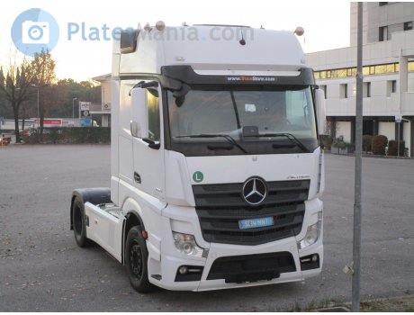 S 4 MNT, Mercedes-Benz Actros