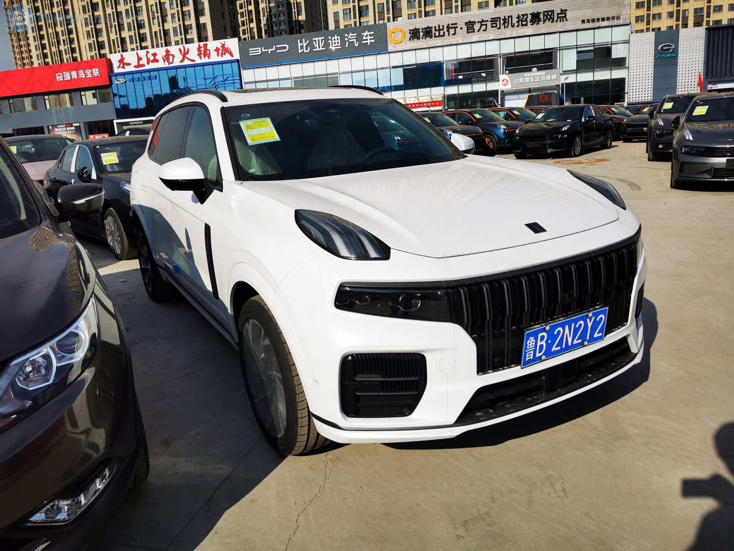鲁B·2N2Y2, Lynk & Co 09 1st gen, 2021–