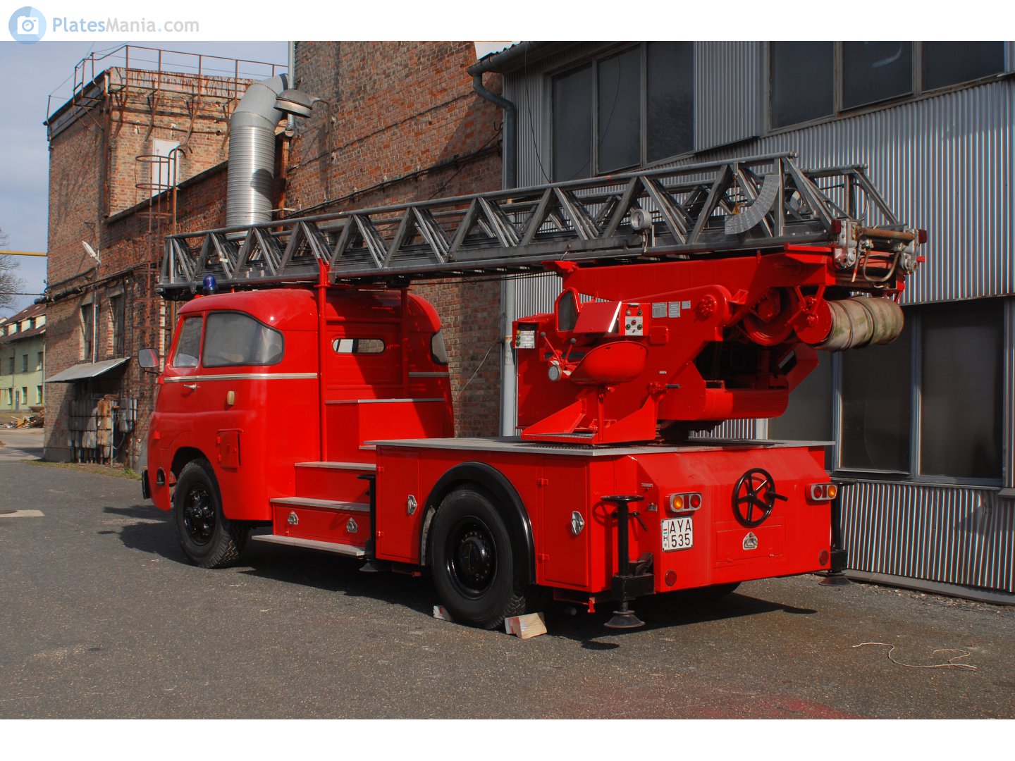 AYA-535, Csepel D710 