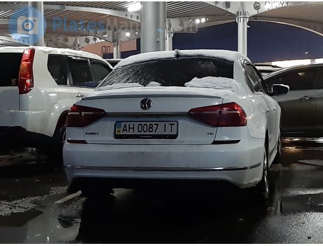 AH 0087 IT, Volkswagen Passat