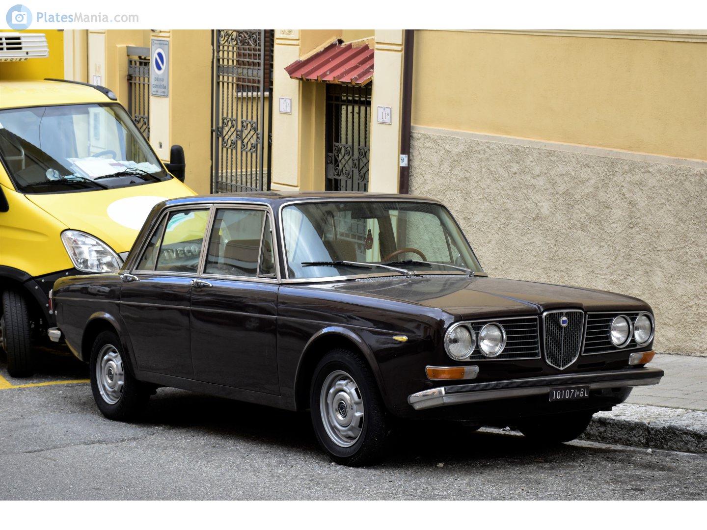 BL 101071, Lancia 2000 1st gen Berlina (820), 1971–1974