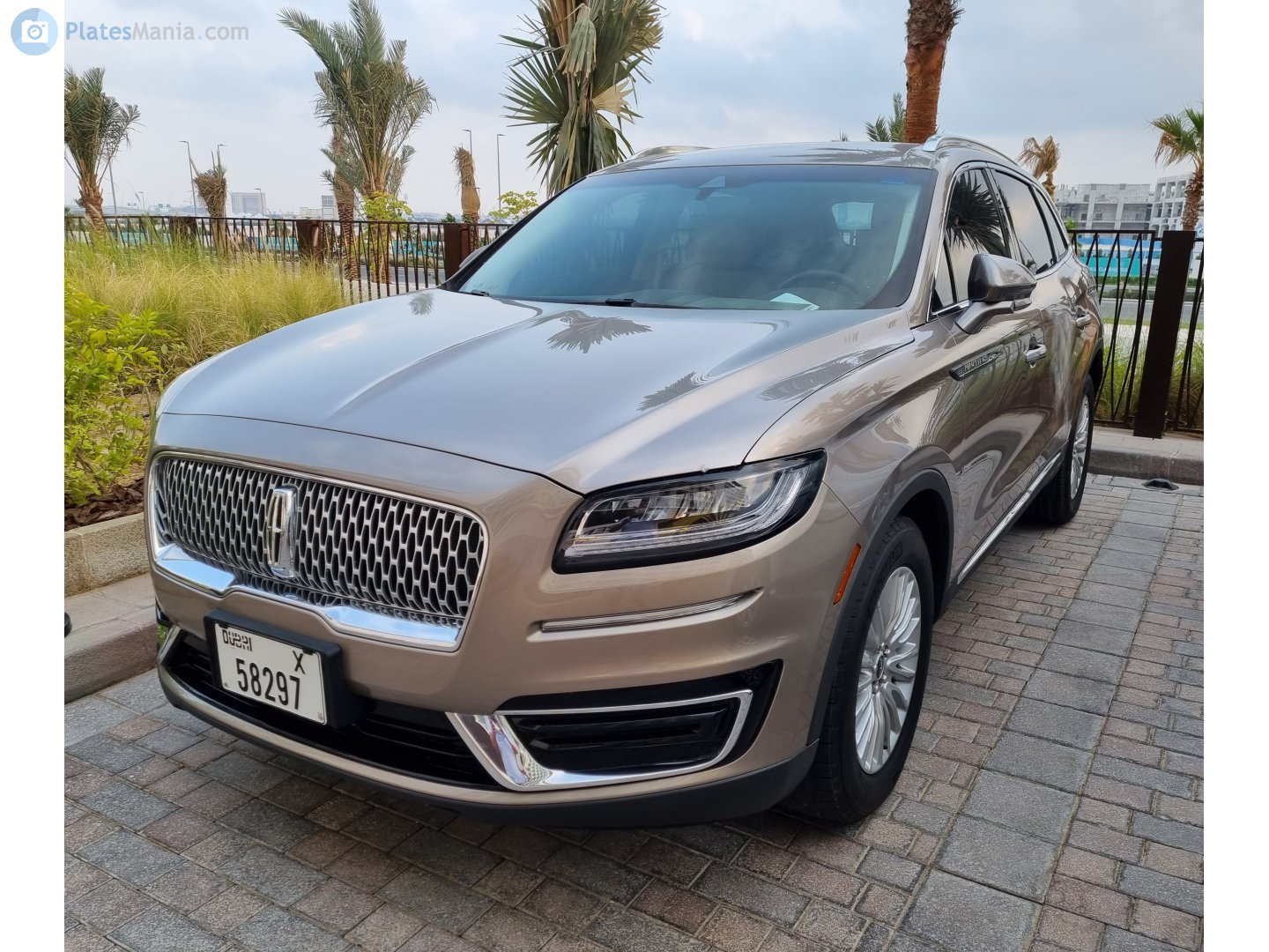 X 58297, Lincoln Nautilus 1st gen (U540), 2018–2023