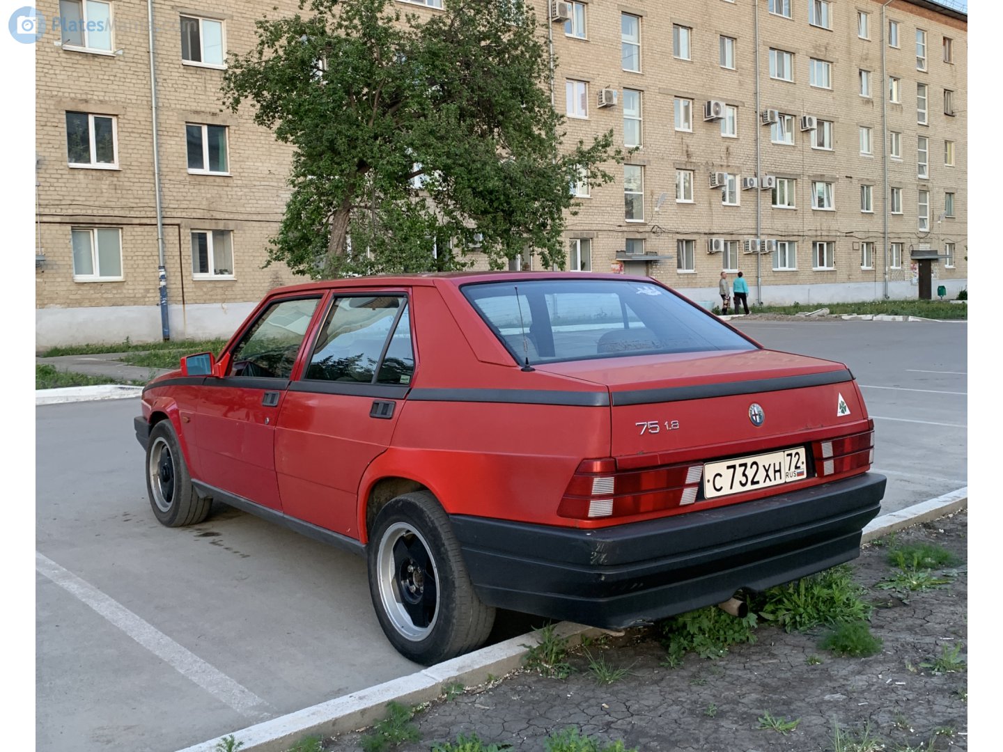 с 732 хн 72, Alfa Romeo 75 1st gen (162B), 1985–1992