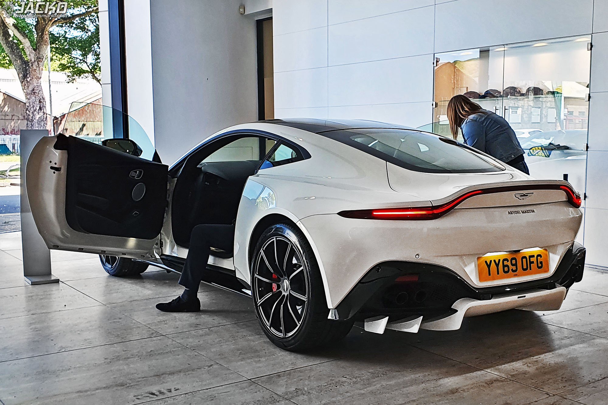 YY69OFG, Aston Martin Vantage 2nd gen, 2018–