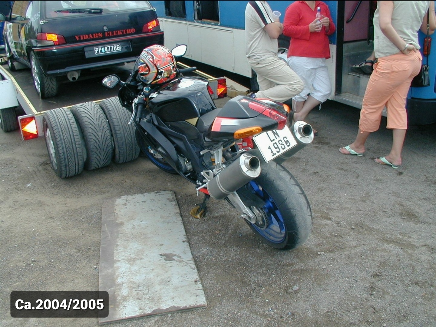 LN 1986, Aprilia RSV 2nd gen RSV1000R, 2004–2010