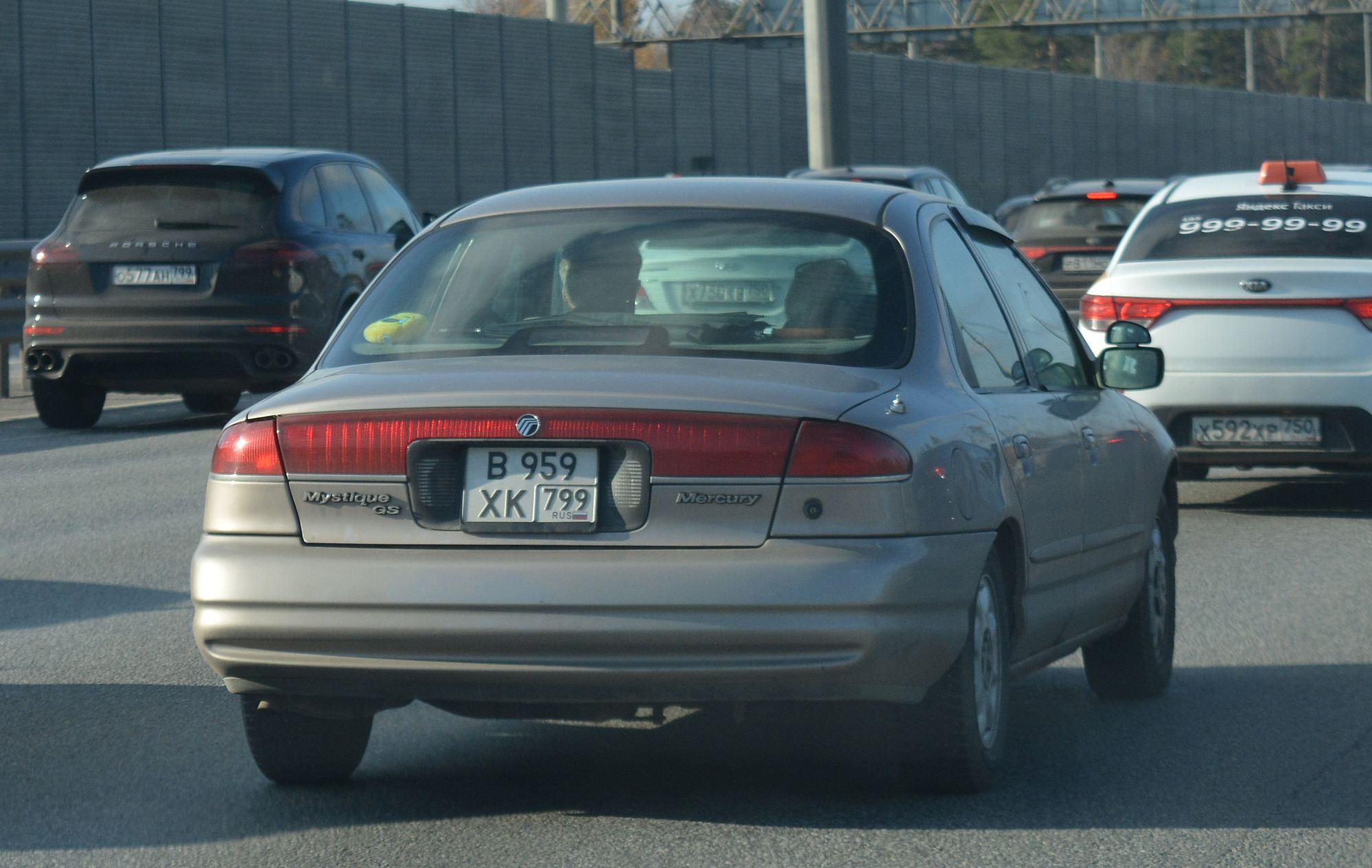 в 959 хк 799, Mercury Mystique 1st gen (CDW162), facelift, 1998–2000