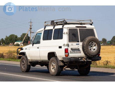 в246хн28, Toyota Land Cruiser