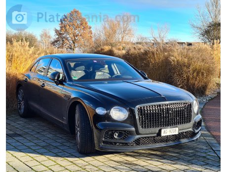 AG 9208, Bentley Flying Spur