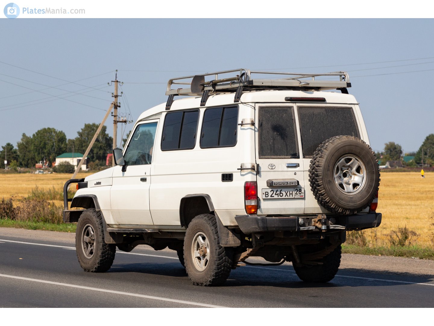 в 246 хн 28, Toyota Land Cruiser 70 3-door Troop Carrier (J75/J78), 1984–2007