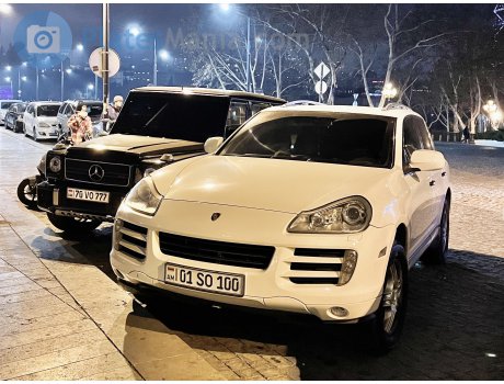 01 SO 100, Porsche Cayenne