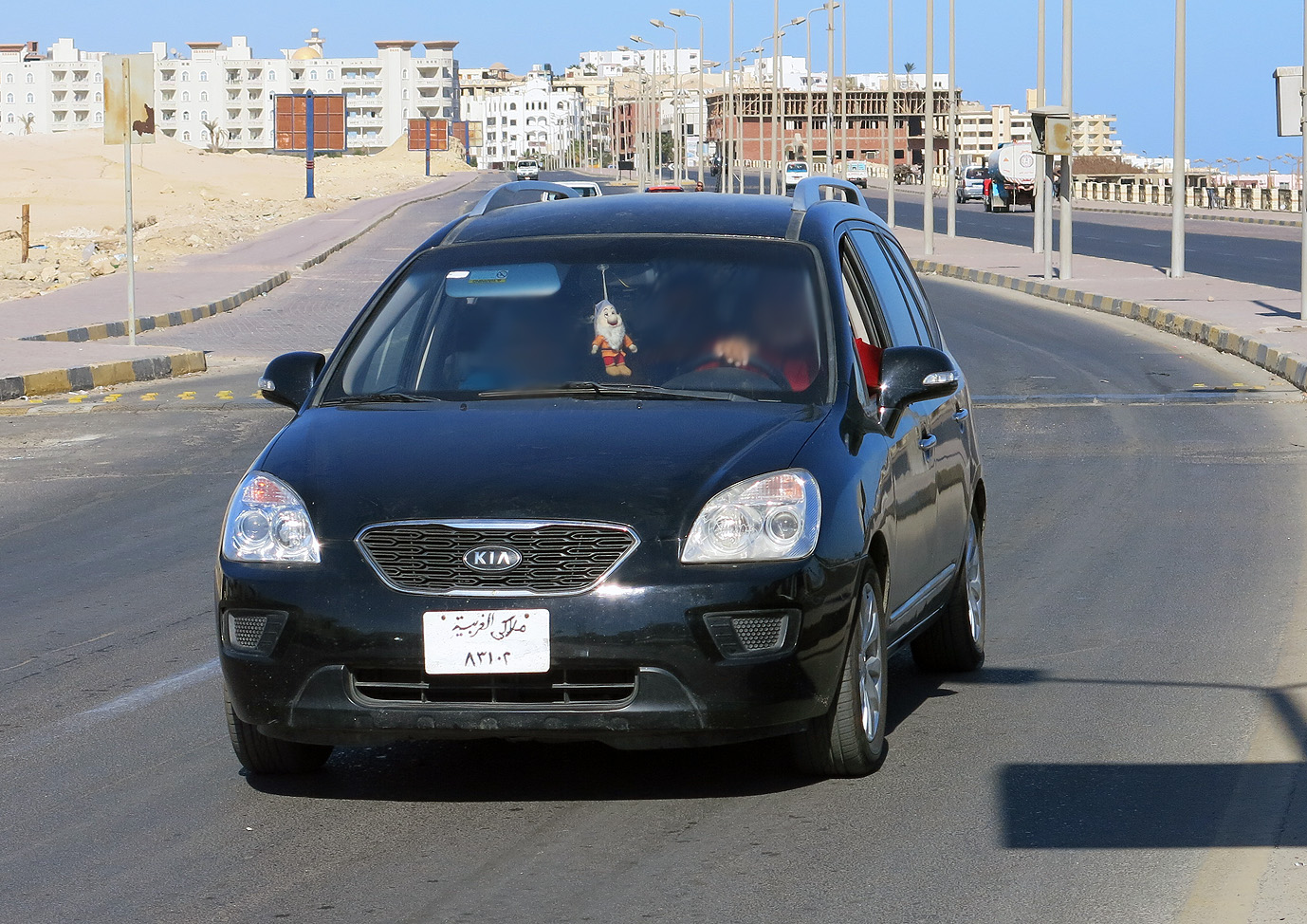 ٨٣١٠٢, Kia Carens 2nd gen (UN), 2006–2012