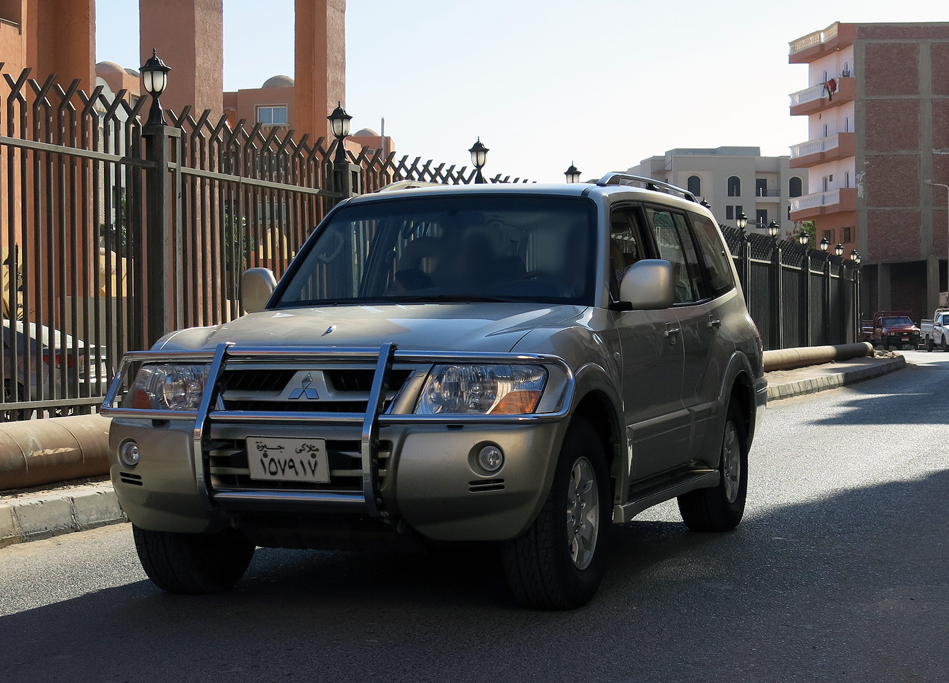 ١٥٧٩١٧, Mitsubishi Pajero 3rd gen 5-door SUV (V70/NM/NP), 1999–2006 (–2011 for CN-market)