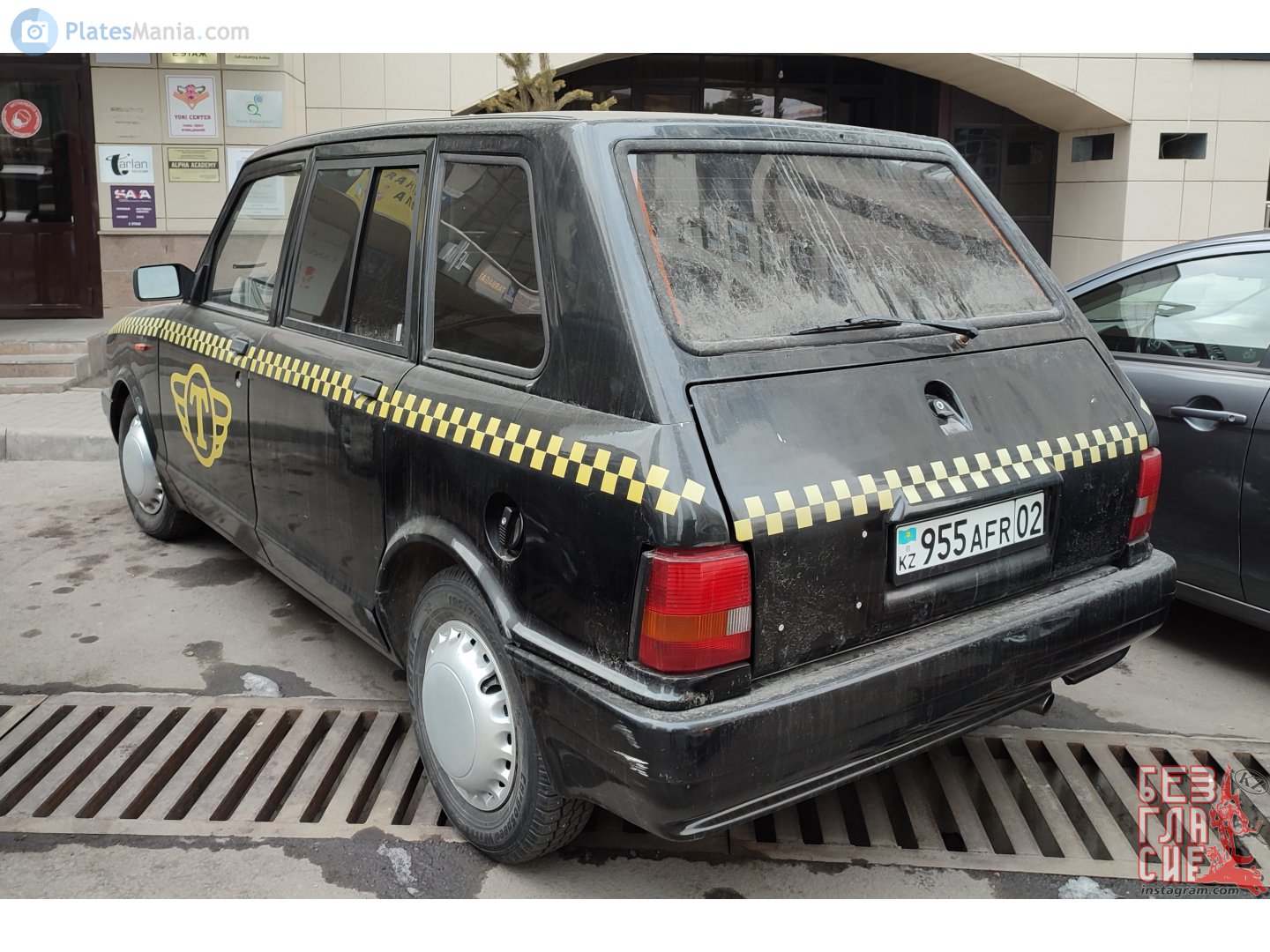 955 AFR 02, Metrocab Series II 