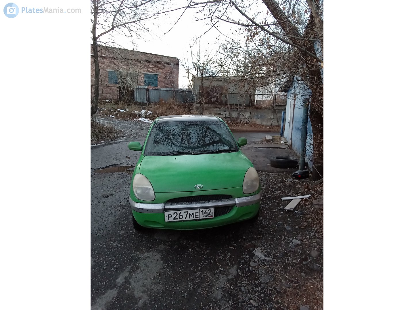 р 267 ме 142, Daihatsu Storia 1st gen (M100), 1998–2001