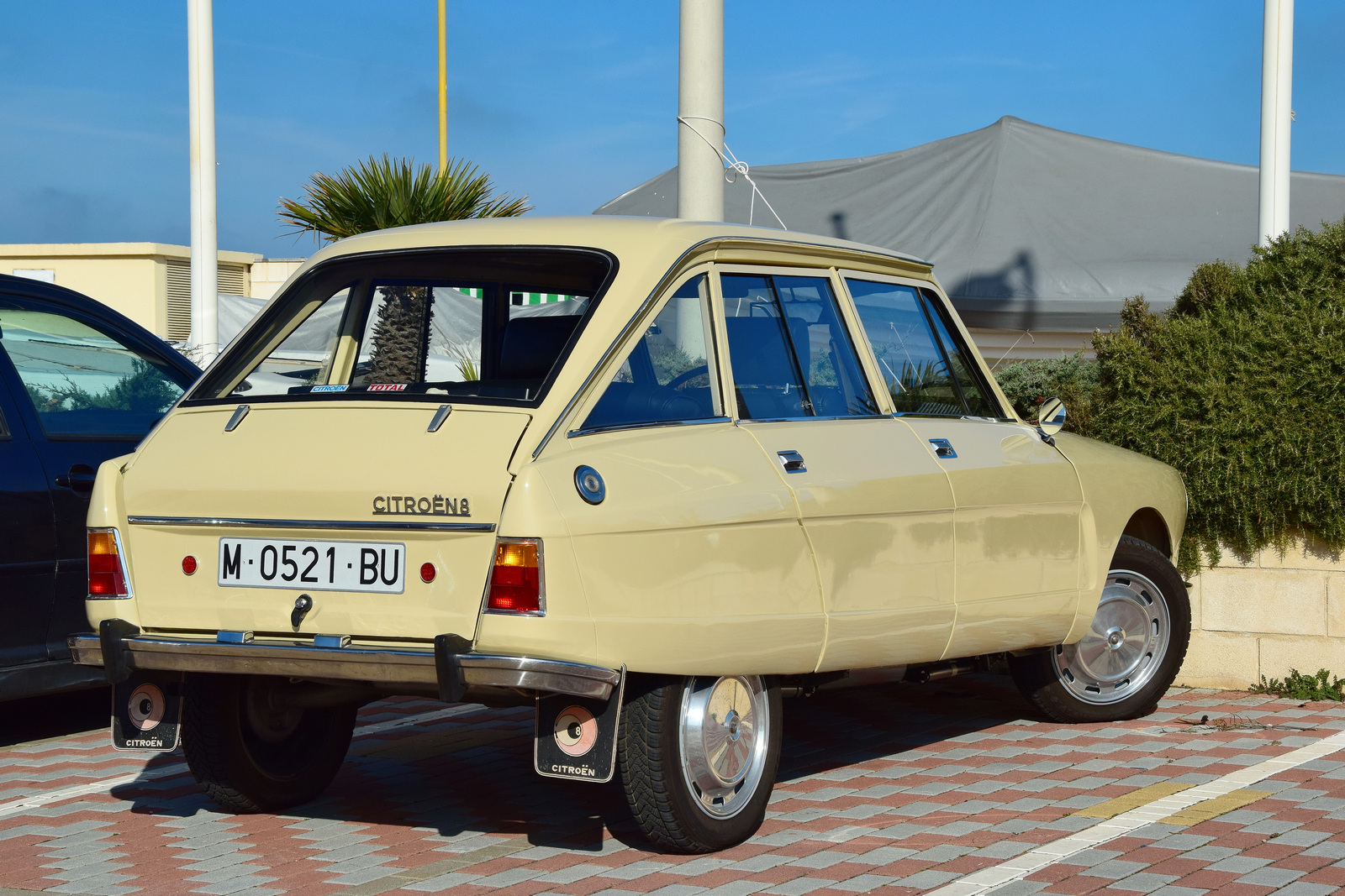 M 0521 BU, Citroёn 8 