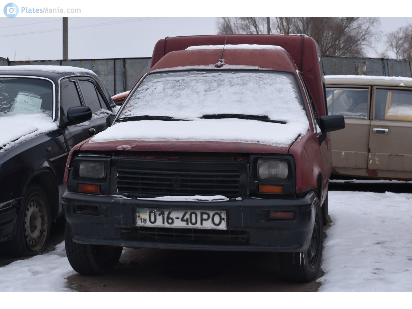 18 016-40 PO, Renault Rapid 1st gen (F40/K40), 1985–2000