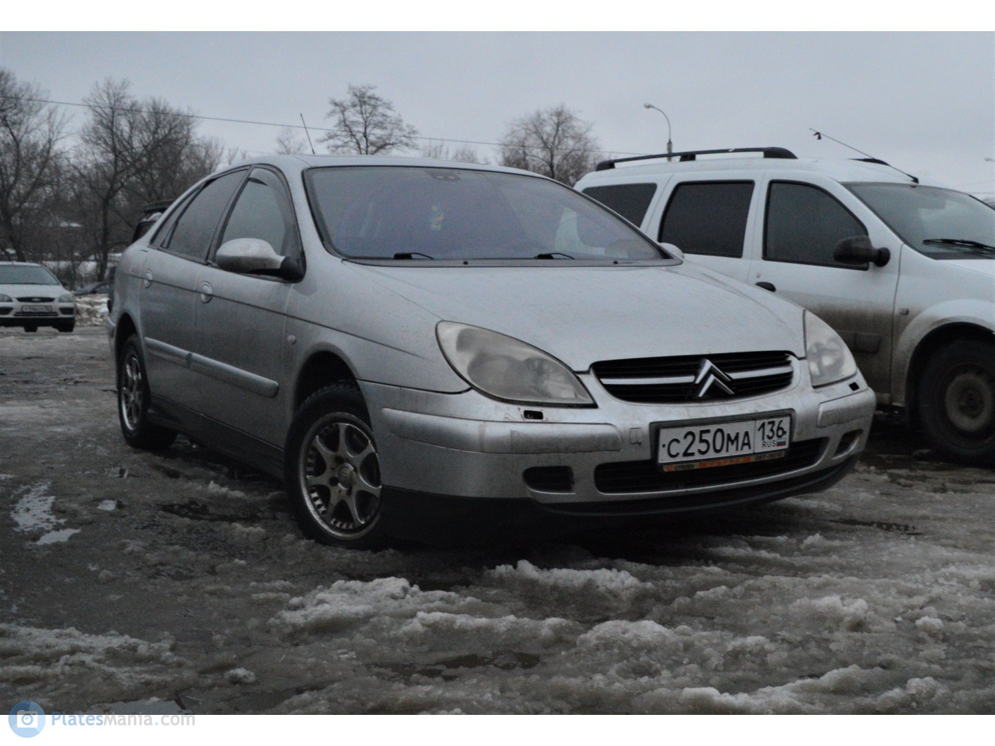 с 250 ма 136, Citroёn C5 1st gen Liftback (DC), 2000–2004