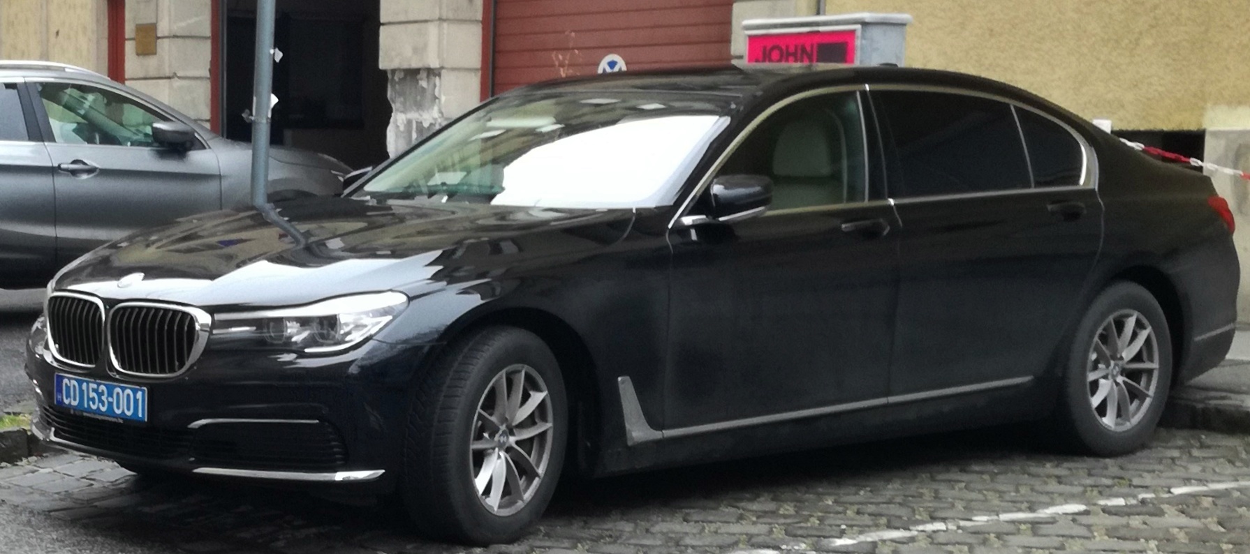 CD153-001, BMW 7 Series 6th gen (G11/G12), 2015–2019