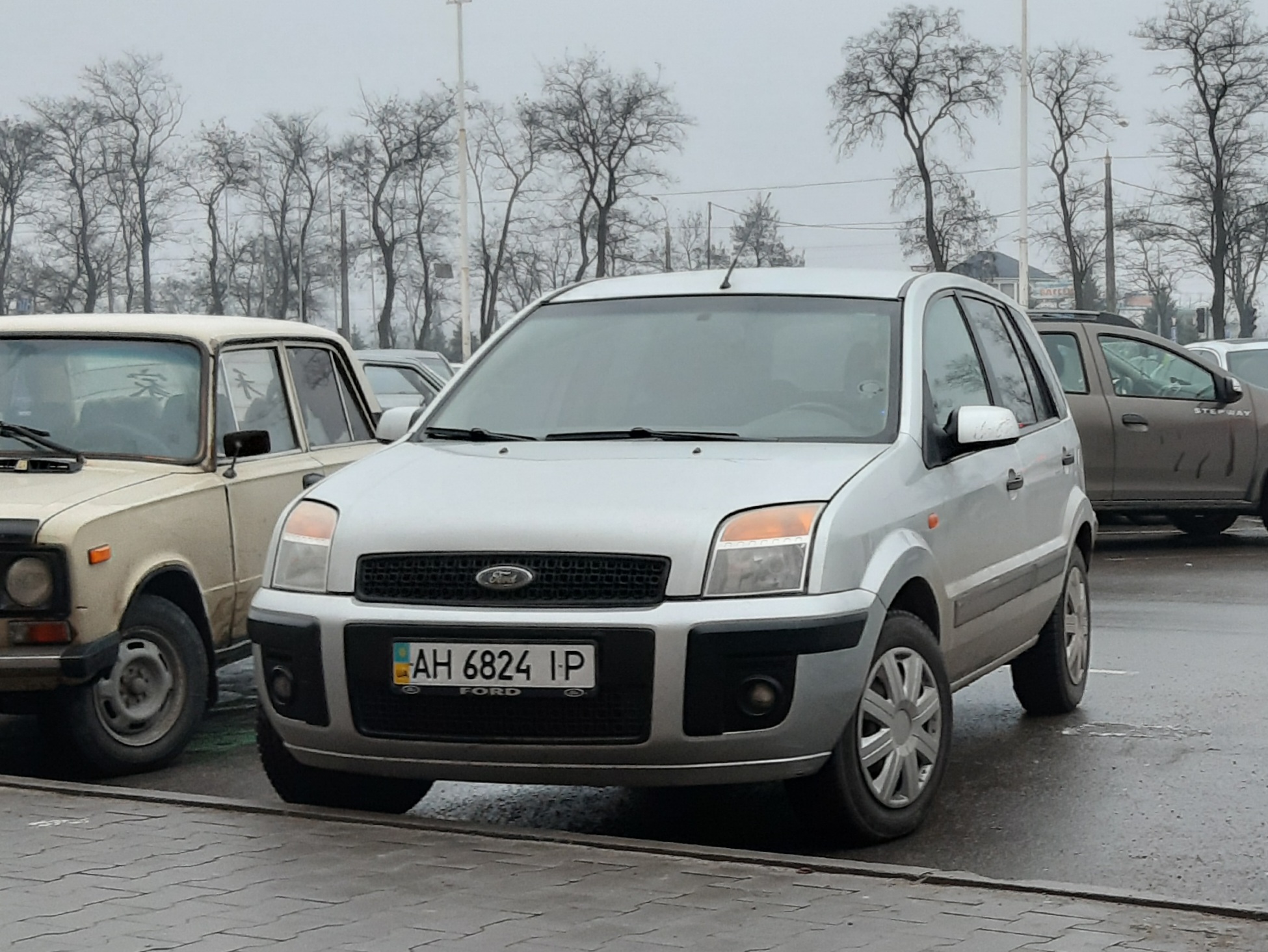 AH 6824 IP, Ford Fusion 1st gen Hatch (B226; Global-market), facelift, 2005–2012