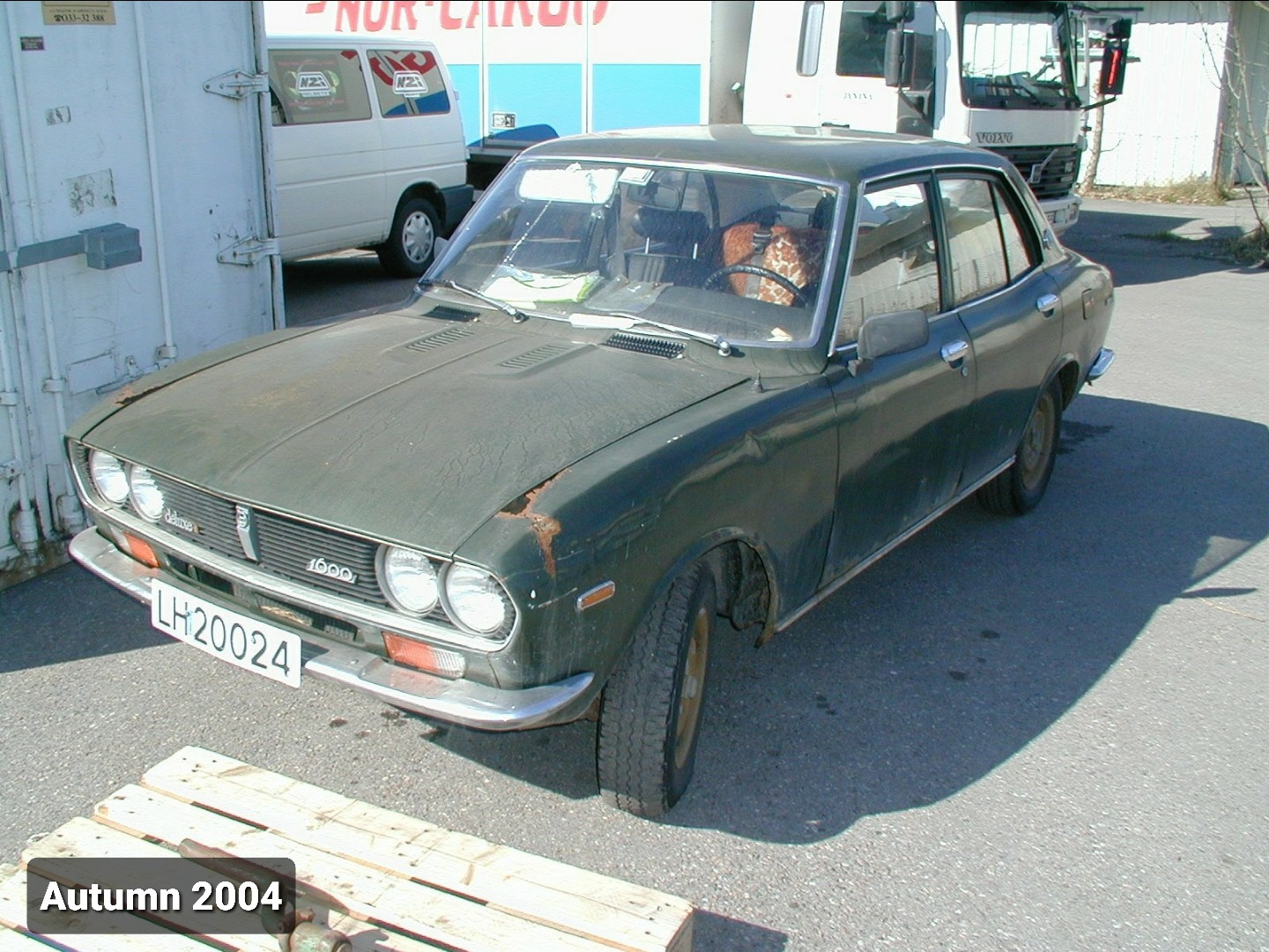 LH 20024, Mazda 616 1st gen Sedan (SN/CB), 1970–1978